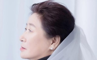 姥姥、围巾和我（一条围巾，一个许愿，一段记忆）