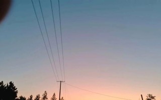 美丽夕阳下的那个人（当爱已成往事，是否还能抬头看夕阳）