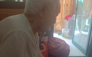 那年春天的邂逅（鲜花、阳光、和快乐）