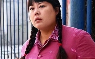 一位坚强的母亲（她的爱与毅力让儿子康复）