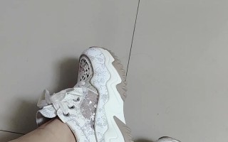 幸运莫过于遇见你（一个陌生男子改变了她的命运）