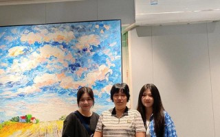 我幸福了，因为我感恩了。这是一个发生在我身上的故事，它告诉我们：感恩让人心生喜悦，也让人充满力量。