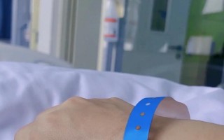 面对困难，坚定前行（一个小女孩的成长之路）