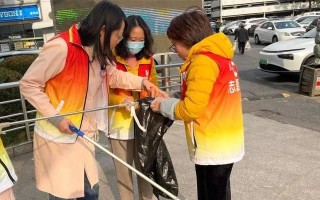 青春无悔：一个不平凡的故事