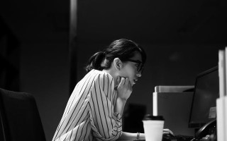 面对困难，我学会了从容应对（面对困难，我学会了从容应对）