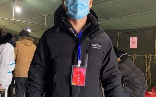坚守初心，行出人生（爱心连接世界）