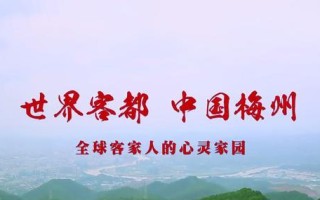 心灵的家园（小镇上幸福的一家）