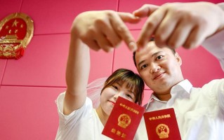友情永存（真挚的友谊在人生中所扮演的角色）