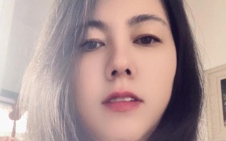 友情似酒，愈久愈香（一杯珍贵的友情酒）
