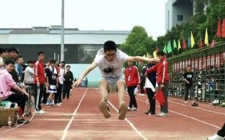 杨俊的成长之路（勇敢迎接挑战，往前飞）