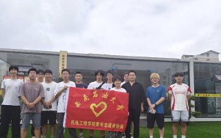 关于爱和关怀的故事——一只流浪猫的故事（一群善良人们的关爱让流浪猫找到了新的家园）