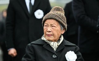 铭记这个日子(一个寻找自我的少年的奇妙冒险) 铭记这个日子(一个寻找自我的少年的奇妙冒险)