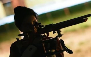 不放弃，直到成功——毅力的力量（一个人坚持不懈的努力）