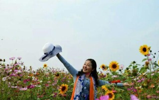 记忆中的花海（孩童时代的美好时光）