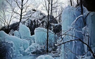 冰雪中的奇遇（揭秘冰雪世界的神秘之处）