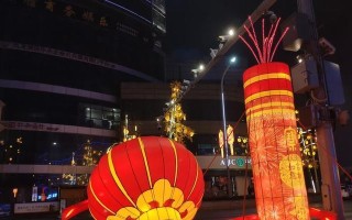 春色满园，欢声笑语（小朋友的快乐时光）