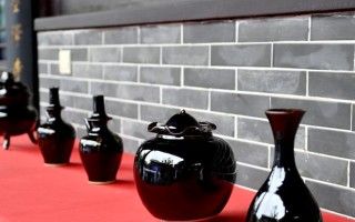 一代传一代，瓷器文化不断继承（一代传一代，瓷器文化不断继承）
