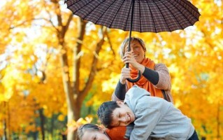 我的秋天独一无二（以喜悦和欢笑为主题的秋天故事）