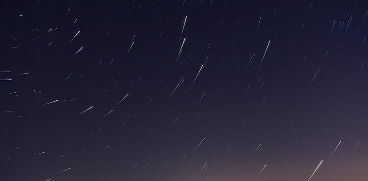 星光点点，照亮前行路（童话般的星空，带来不一样的人生旅程）-第2张图片-学作网