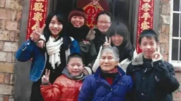 靠着坚韧不拔的毅力，清洁工走上了成就人生的路程（靠着坚韧不拔的毅力，清洁工走上了成就人生的路程）-第3张图片-学作网