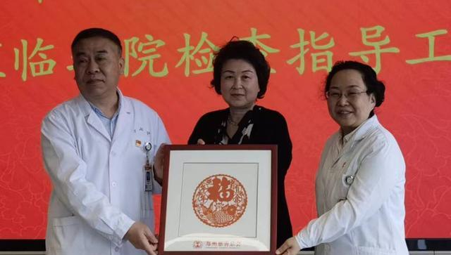 以我们的心近了（以我们的心近了）-第3张图片-学作网