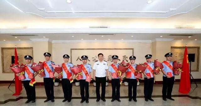 爱与友谊的力量（爱与友谊的力量）-第1张图片-学作网