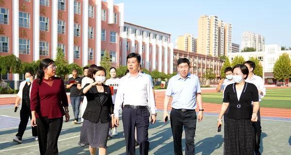 一份力量，共创未来（一份力量，共创未来）-第1张图片-学作网