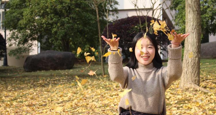 笑容如花（一个小女孩的成长故事）-第1张图片-学作网