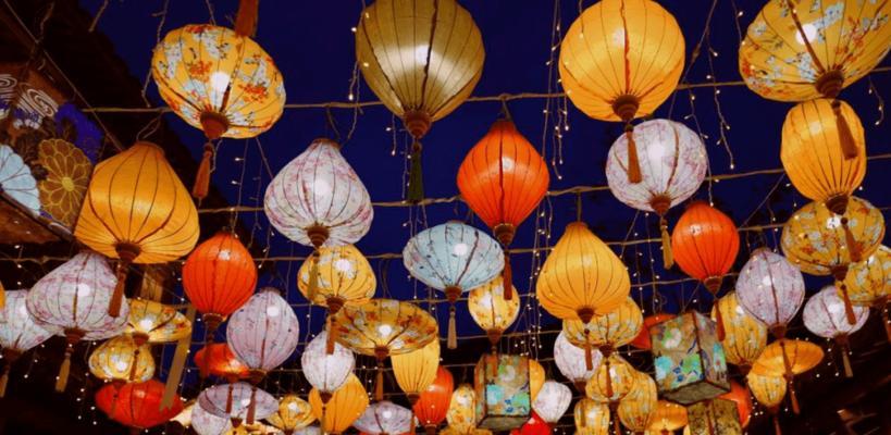 春节的喜庆与祝福（我家乡的春节气氛）-第1张图片-学作网