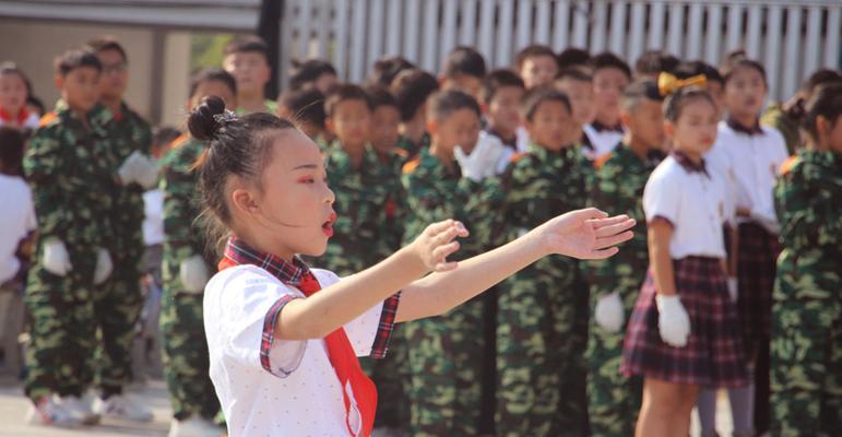少年风采：挑战高山的勇气-第1张图片-学作网