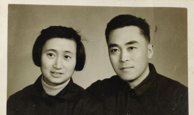 母爱美如花，长大必报答（感恩之心，用行动回馈母亲的养育之恩）-第1张图片-学作网