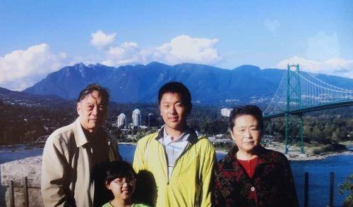 TogetherWeWalked（TheStoryofMyDayswithDad）-第3张图片-学作网