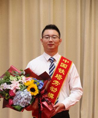 勇气和毅力（一个平凡的年轻人如何在激烈的竞争中脱颖而出）-第2张图片-学作网