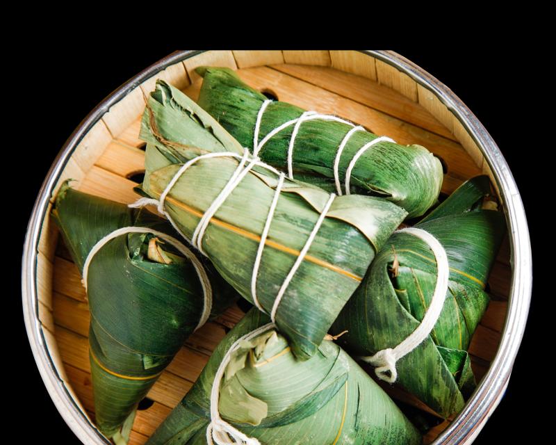 粽香扑鼻的记忆（蒸汽缭绕的夏日午后）-第3张图片-学作网