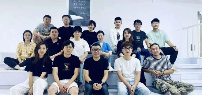 梦想闪耀人生路（追梦之路从未止步）-第3张图片-学作网