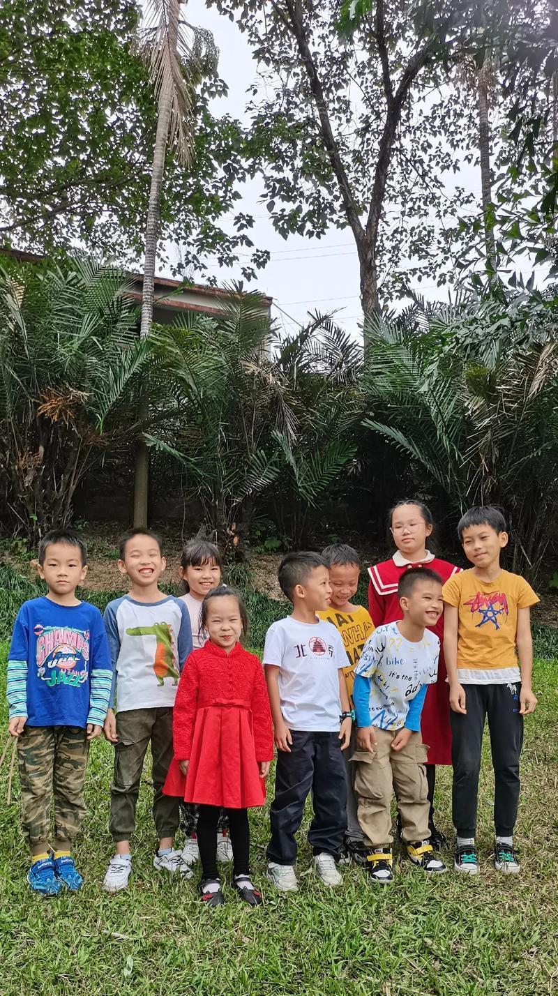 童年足迹：一个女孩的成长-第3张图片-学作网