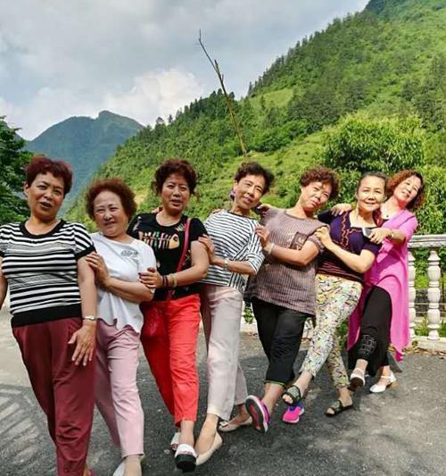 童心永恒，快乐无极限（一个小女孩的探险之旅）-第2张图片-学作网