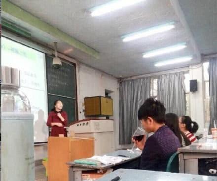 偷糖葫芦——一场意外的冒险之旅（从糖葫芦摊到城市迷宫）-第2张图片-学作网