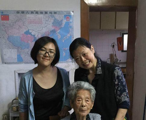 母爱如山，爱不限时；（母爱如山，爱不限时；）-第1张图片-学作网