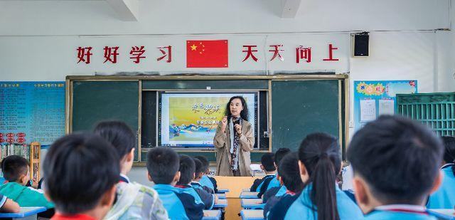 寻找诗意，发现生命中的美好（一个人的旅程，一个世界的奇迹）-第2张图片-学作网