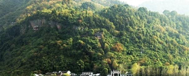 书山处处是风景（一个小女孩的成长故事）-第3张图片-学作网