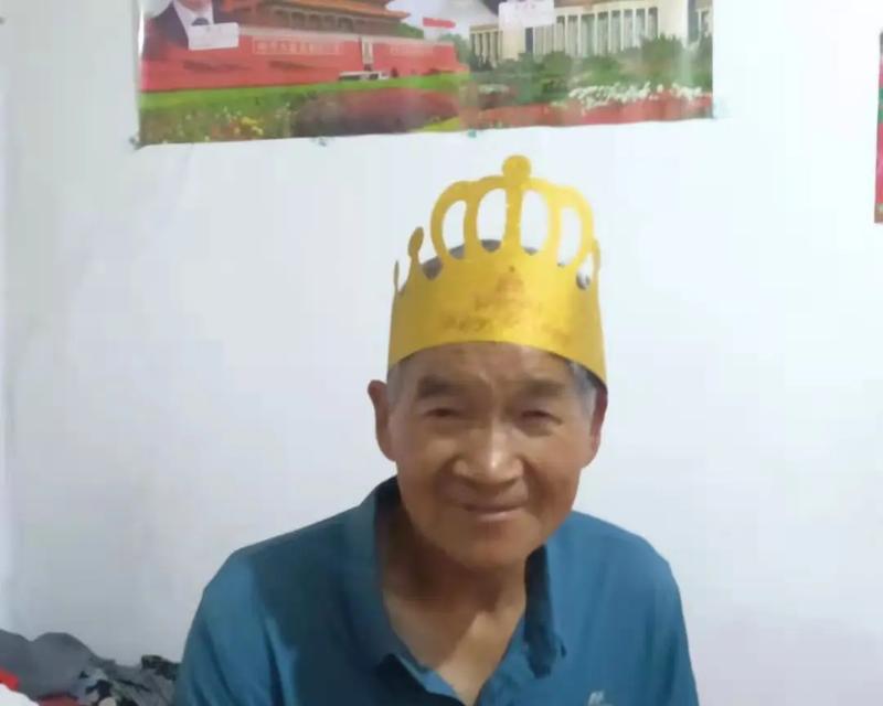 爸爸的爱（一位父亲的无私奉献）-第1张图片-学作网