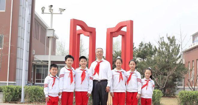 回忆小学时光（一段铭记的时光，一个成长的故事）-第1张图片-学作网
