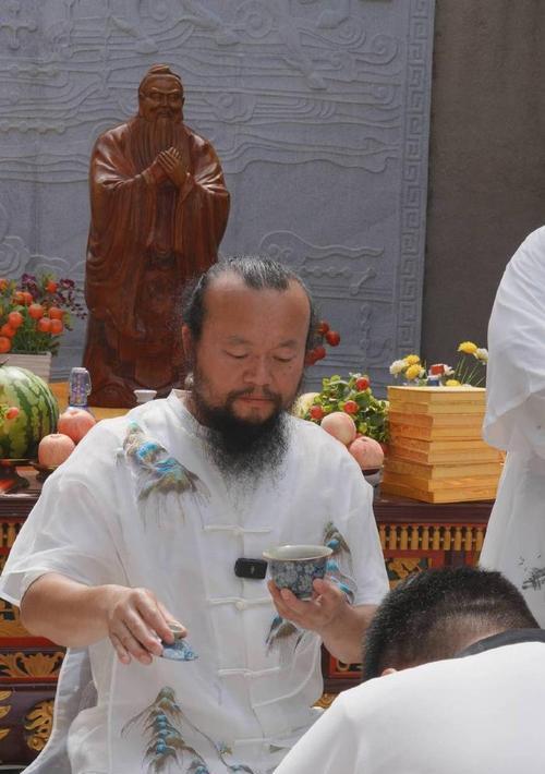 那个让我感激与敬佩的人（一个温暖的故事）-第2张图片-学作网