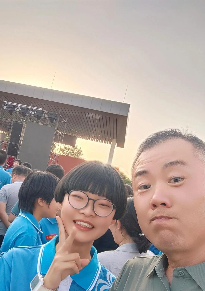 一个年轻人的奋斗故事（一个年轻人的奋斗故事）-第3张图片-学作网