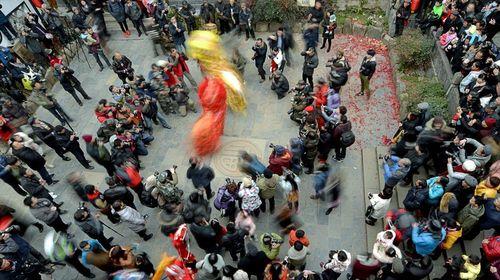 《团圆》（一个温馨的春节故事）-第3张图片-学作网