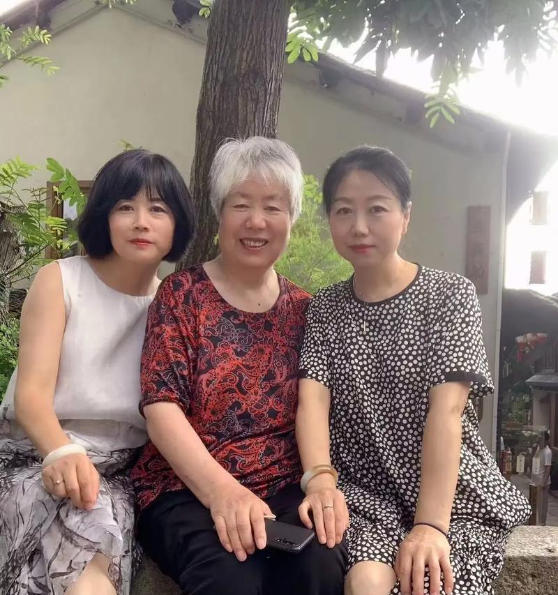 感恩的爱在身边（珍惜生命中的每一个美好瞬间）-第3张图片-学作网