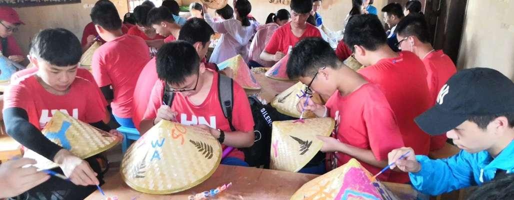 汗水浇灌的青春（以自强不息为座右铭的少年）-第2张图片-学作网