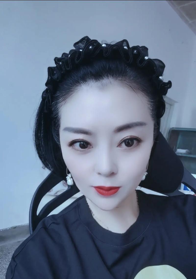 通过不断努力，迎接成功的光辉（以努力是一杯良药为主题的小故事）-第1张图片-学作网