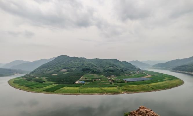 寻找梦想的路（一个年轻人的成长故事）-第1张图片-学作网